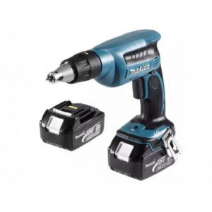 Аккумуляторный шуруповерт MAKITA DFS 451 RFE в чем.