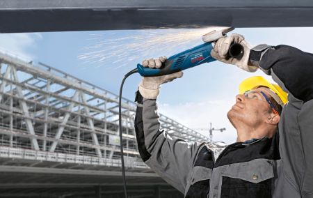 Угловая шлифмашина Bosch GWS 15-150 CIH Professional (0.601.830.522)