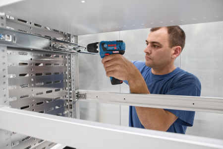 Аккумуляторная дрель-шуруповерт BOSCH GSR 12V-20