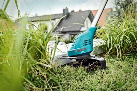 Аккумуляторный триммер Bosch EasyGrassCut 12-230