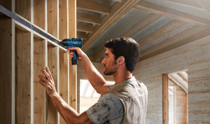 Аккумуляторный ударный гайковерт BOSCH GDR 120-LI в кор.