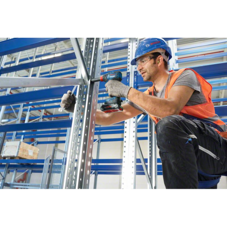 Аккумуляторный ударный гайковерт BOSCH GDX 18V-200 C L-BOXX