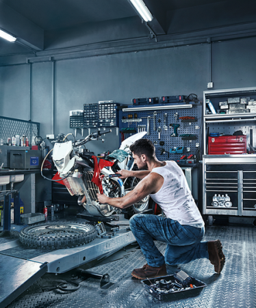 Аккумуляторный шуруповерт BOSCH Go 2 в кейсе