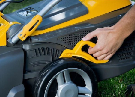 Электрическая газонокосилка  STIGA COMBI 36 E