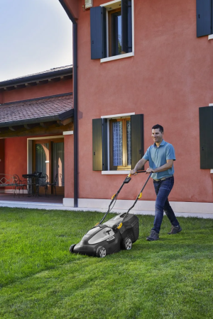 Газонокосилка аккумуляторная несамоходная Alpina AL 3820 Li Kit