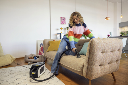 Моющий пылесос Karcher SE 3 Compact Home