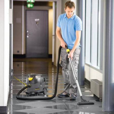 Пылесос для сухой уборки Karcher T 15/1, Professional