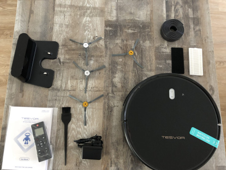 Аккумуляторный робот-пылесос Tesvor M1