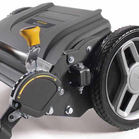 Механическая газонокосилка STIGA SCM 440 FS