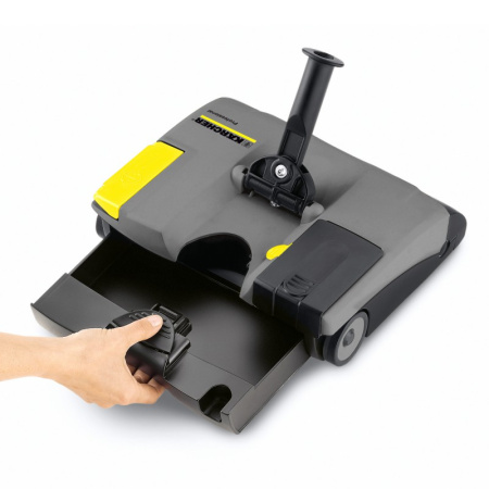 Профессиональный электровеник Karcher EB 30/1 Li-Ion