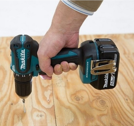 Аккумуляторная дрель-шуруповерт MAKITA DDF 483 SYE + АКЦИЯ (BL1850B 1 шт.)